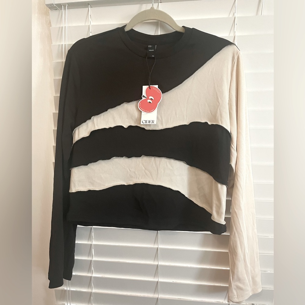 Cider long-sleeve 2 tone top